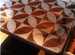 Rerugo テーブルの美しい木目とデザインガラス